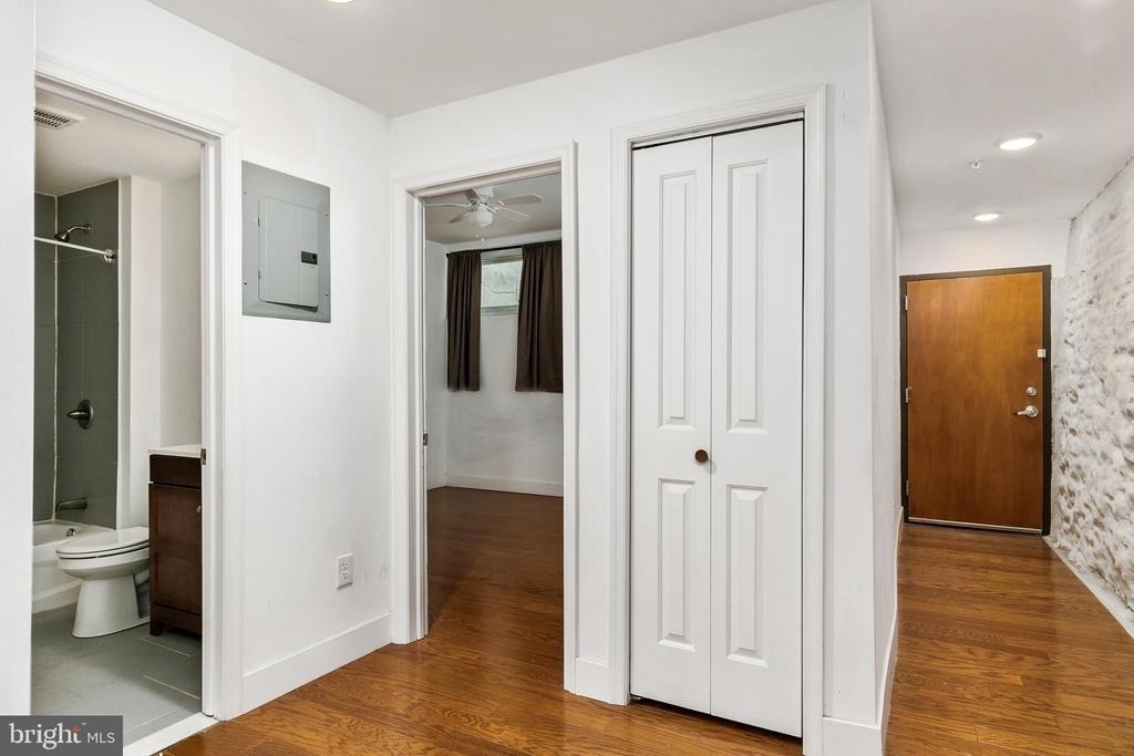 1639 Poplar Street - Photo 12