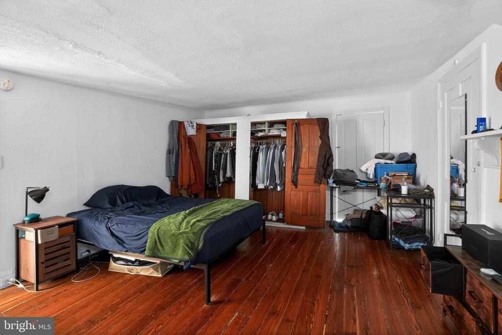 1919 Spruce Street - Photo 12