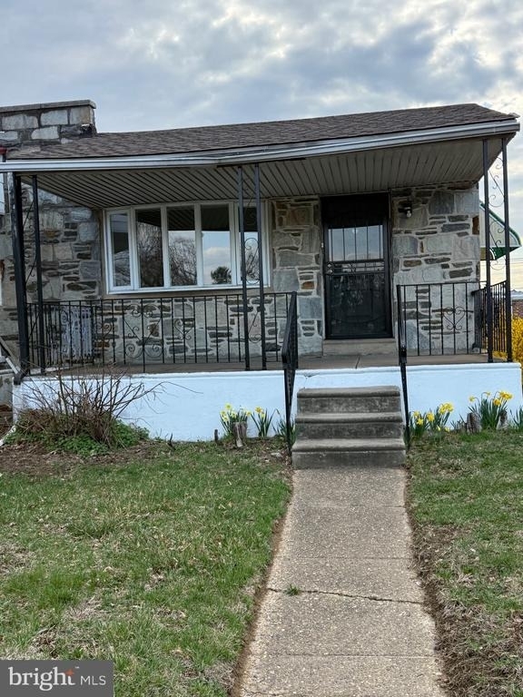 8835 E Roosevelt Boulevard - Photo 0