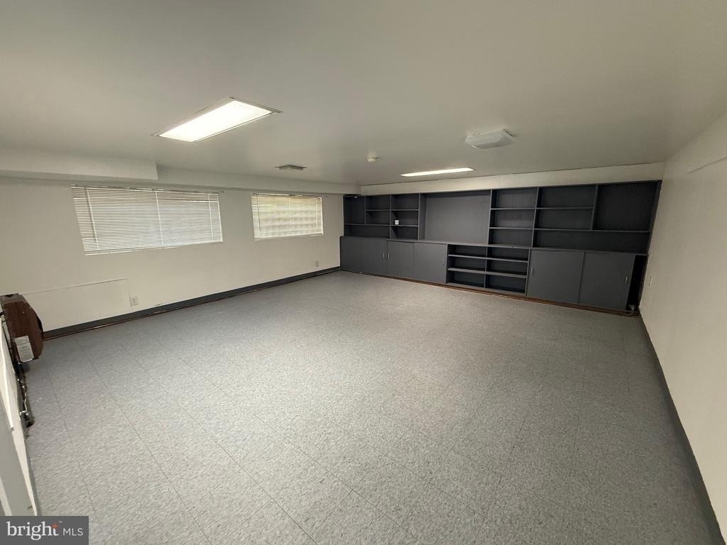 8835 E Roosevelt Boulevard - Photo 18