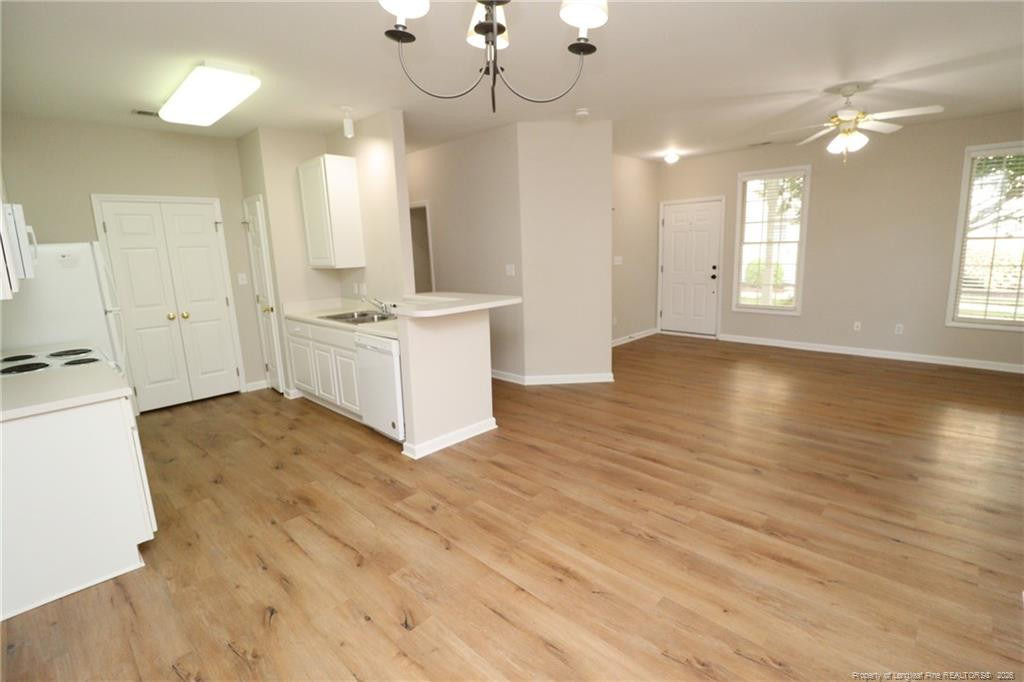2812 Kudrow Lane - Photo 6