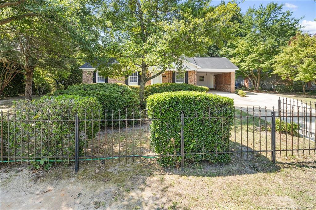 309 Kenwood Drive - Photo 2