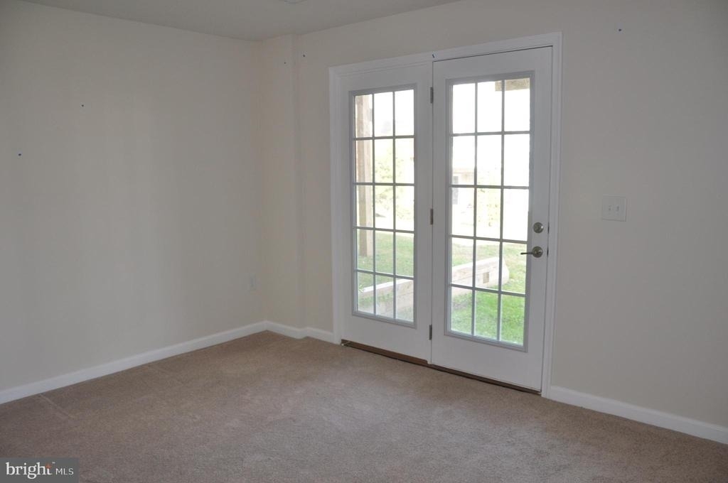905 Susan Circle - Photo 8