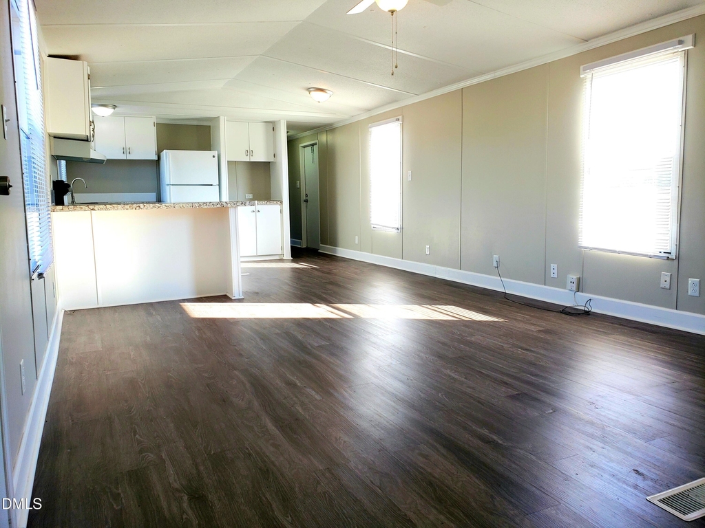 8530 White Oak Road - Photo 6