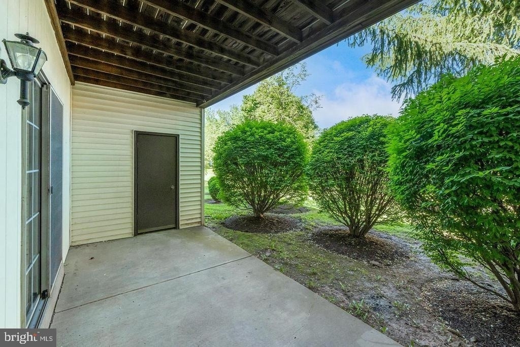 305 Westridge Circle - Photo 12