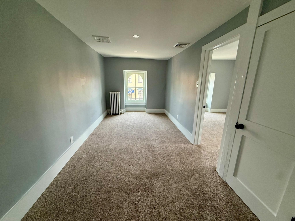 25 W State Street - Photo 8