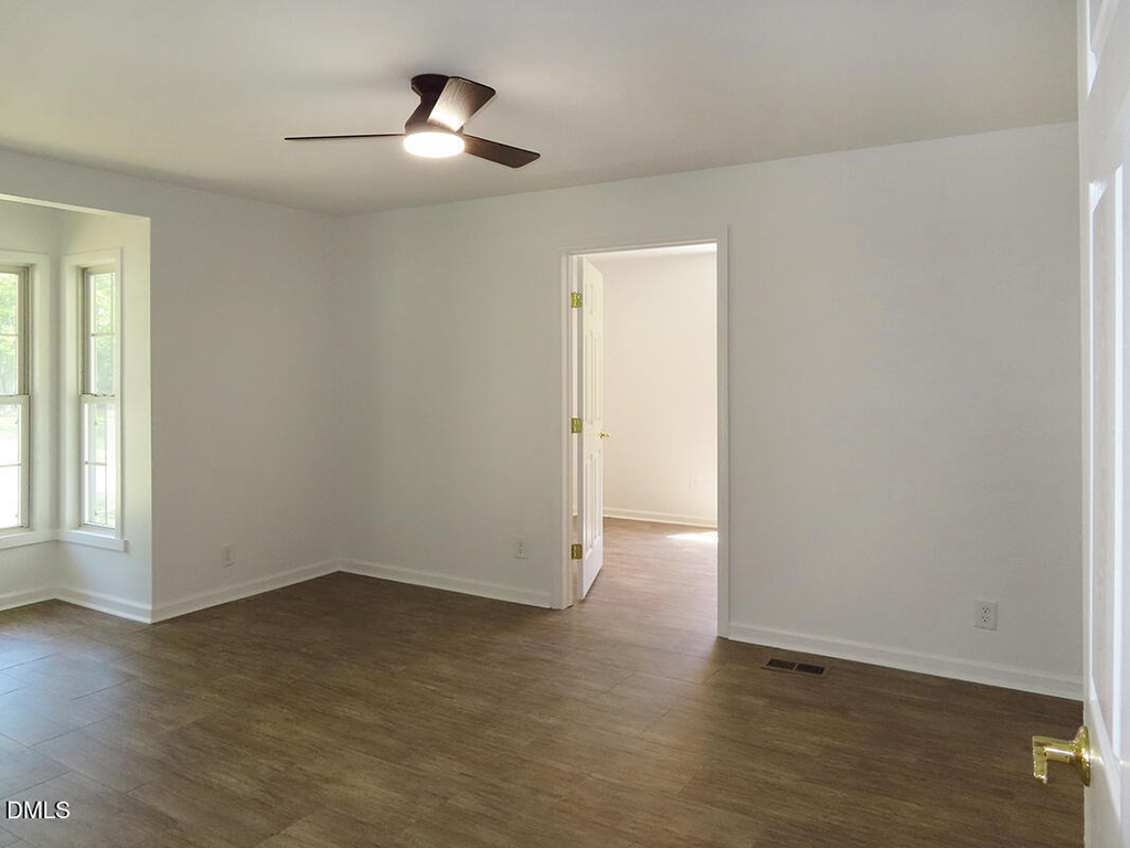 124 Brownville Street - Photo 8