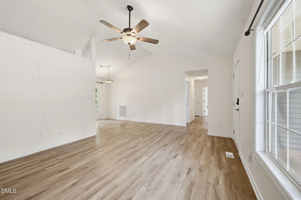 1057 Mailwood Drive - Photo 13