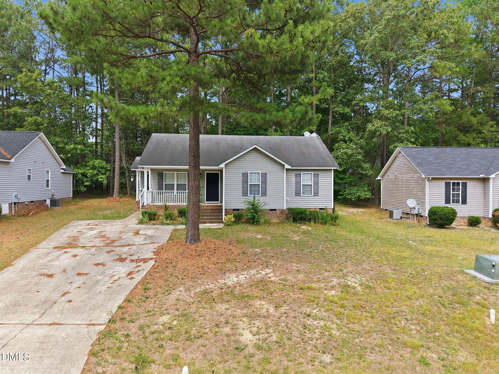 1057 Mailwood Drive - Photo 0