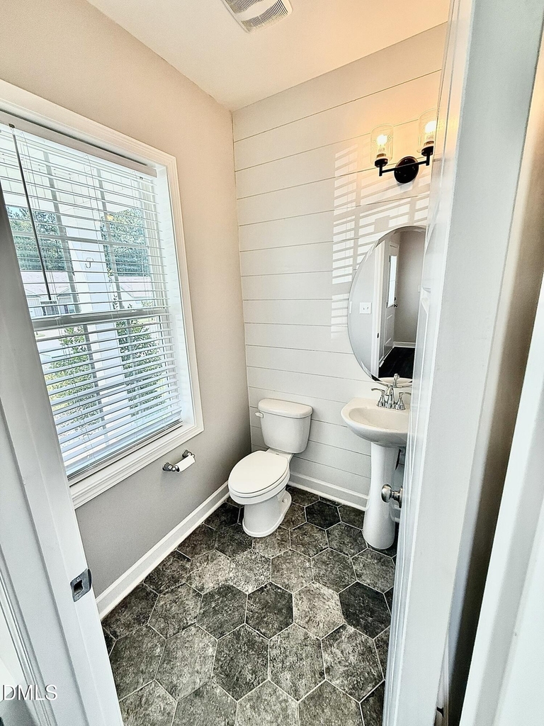 325 Whetstone Drive - Photo 17