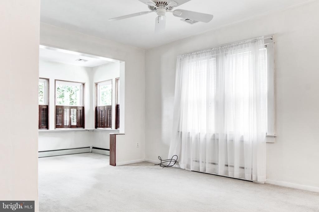 203 Penn - Photo 17