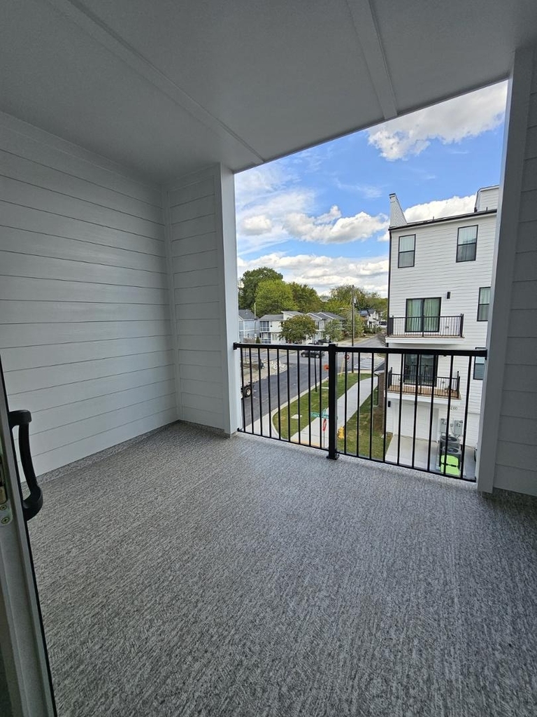 1202 Coach Sta Alley - Photo 6