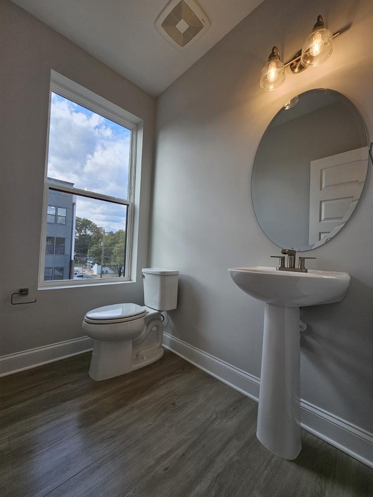 1202 Coach Sta Alley - Photo 5