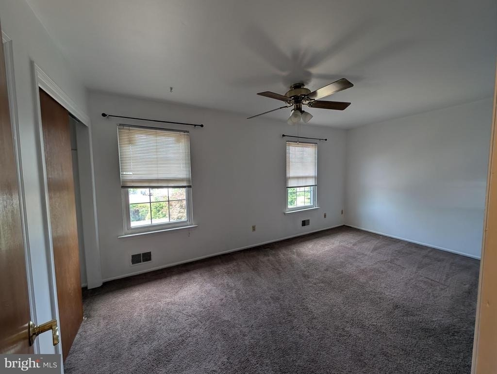 44 W Constitution Drive - Photo 9