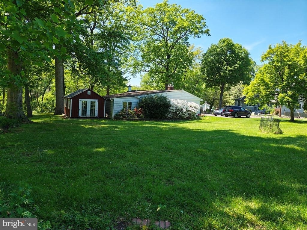 11 Sylvan Avenue - Photo 14