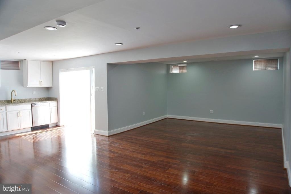14906 Dennington Drive - Photo 36