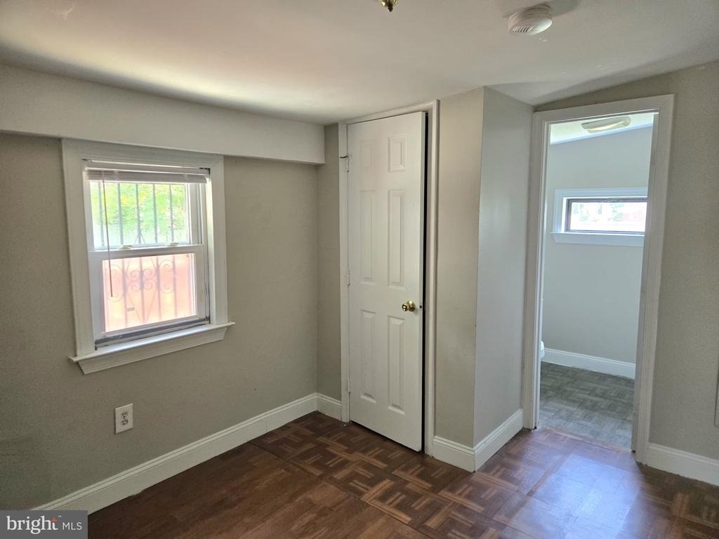 805 Eastern Avenue - Photo 8