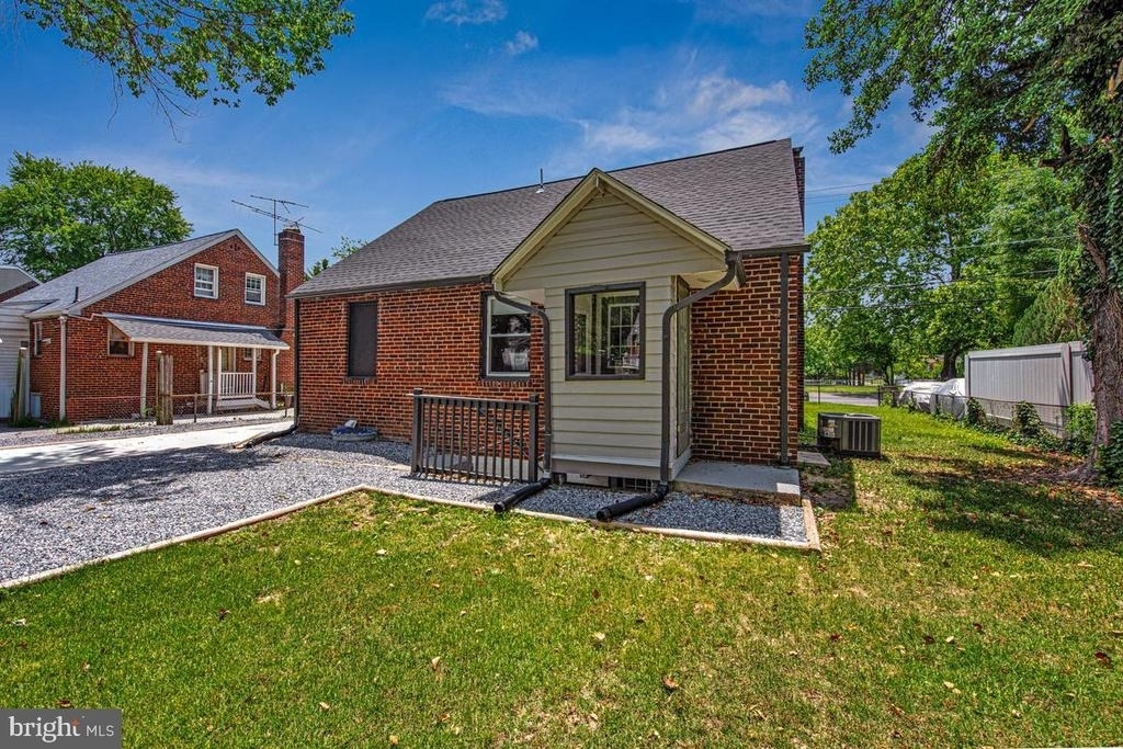 3704 Hamilton Street - Photo 38