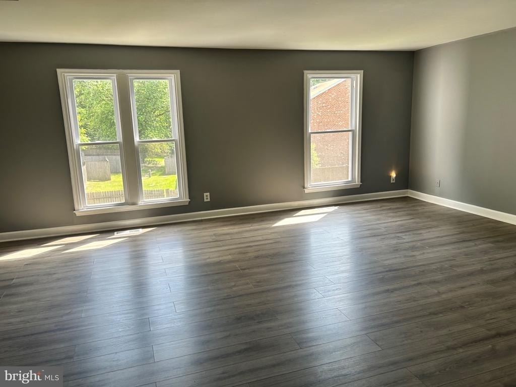 12605 Trumbull Drive - Photo 6