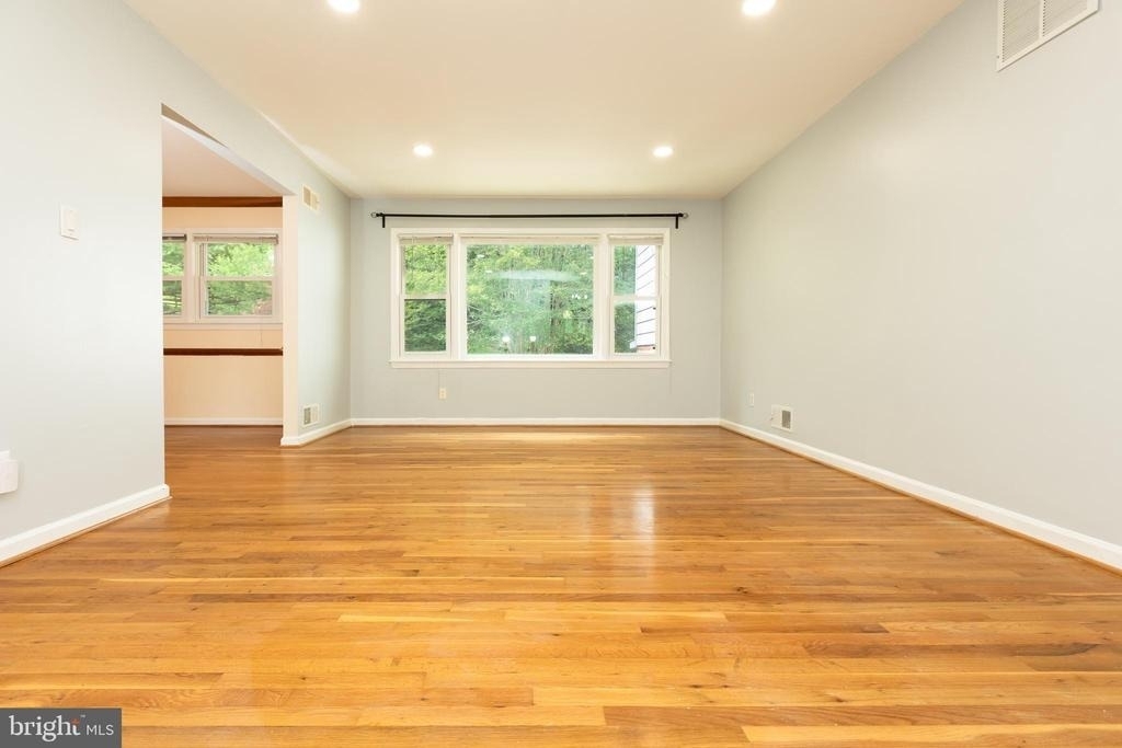 11506 Karen Drive - Photo 13