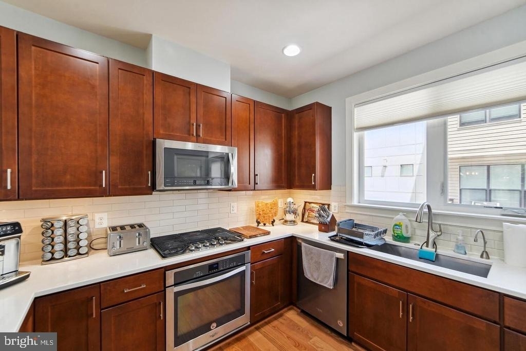 16223 Decker - Photo 11