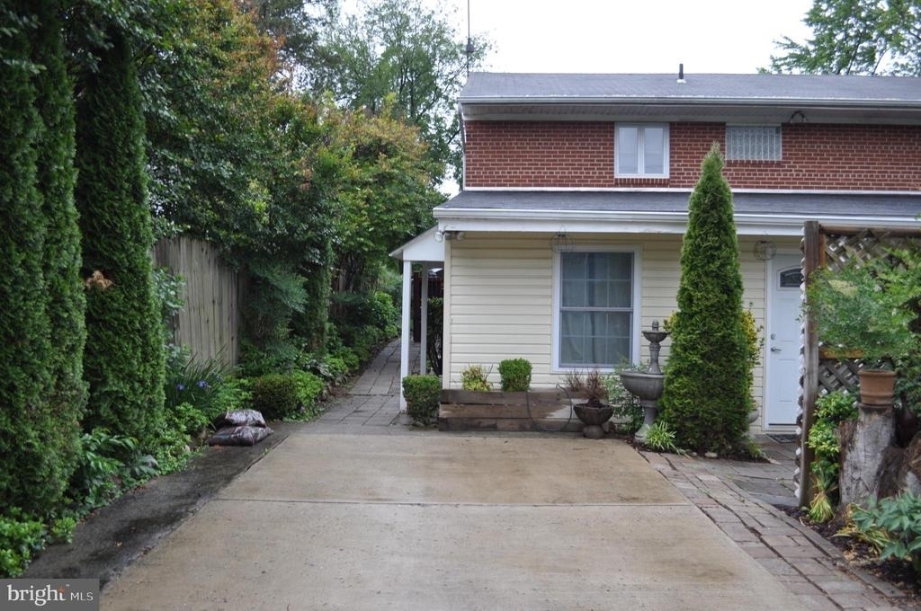 6000 Greentree Road - Photo 1