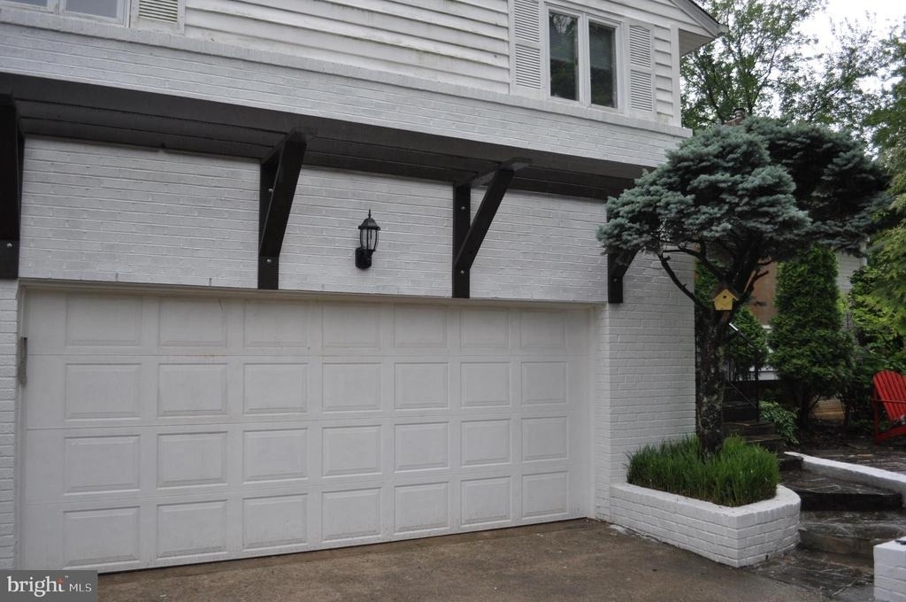 6000 Greentree Road - Photo 11
