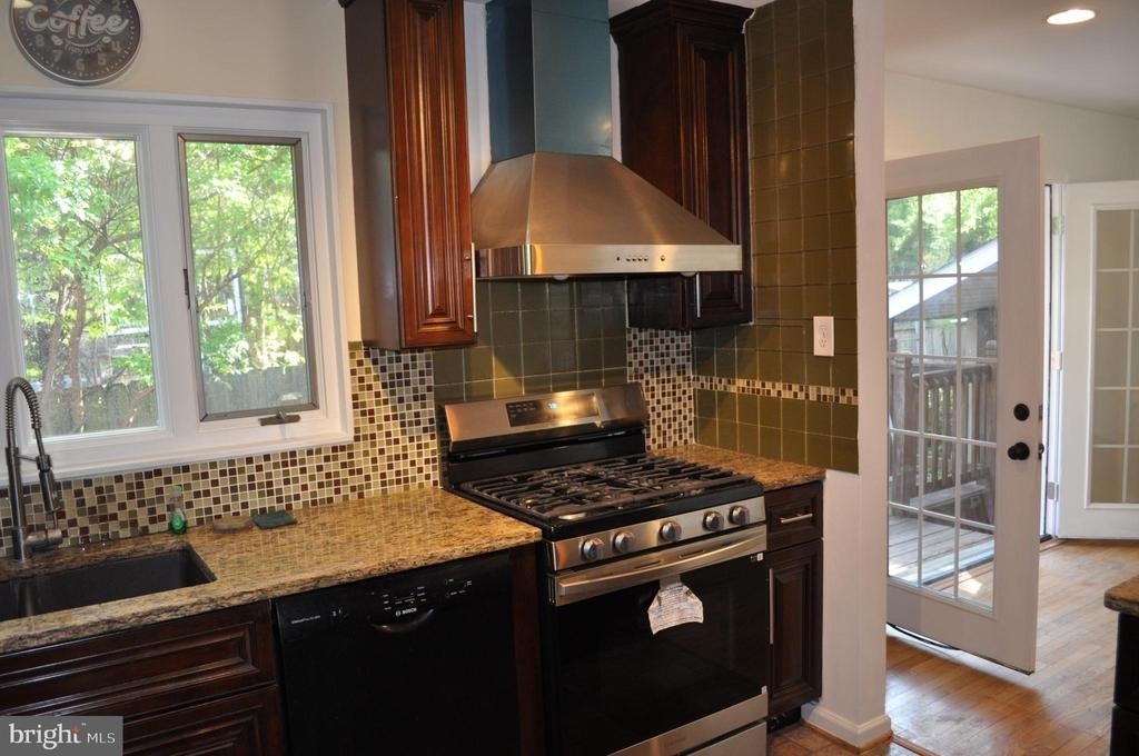 6000 Greentree Road - Photo 7