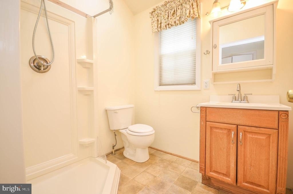 2034 Glen Ross Road - Photo 17