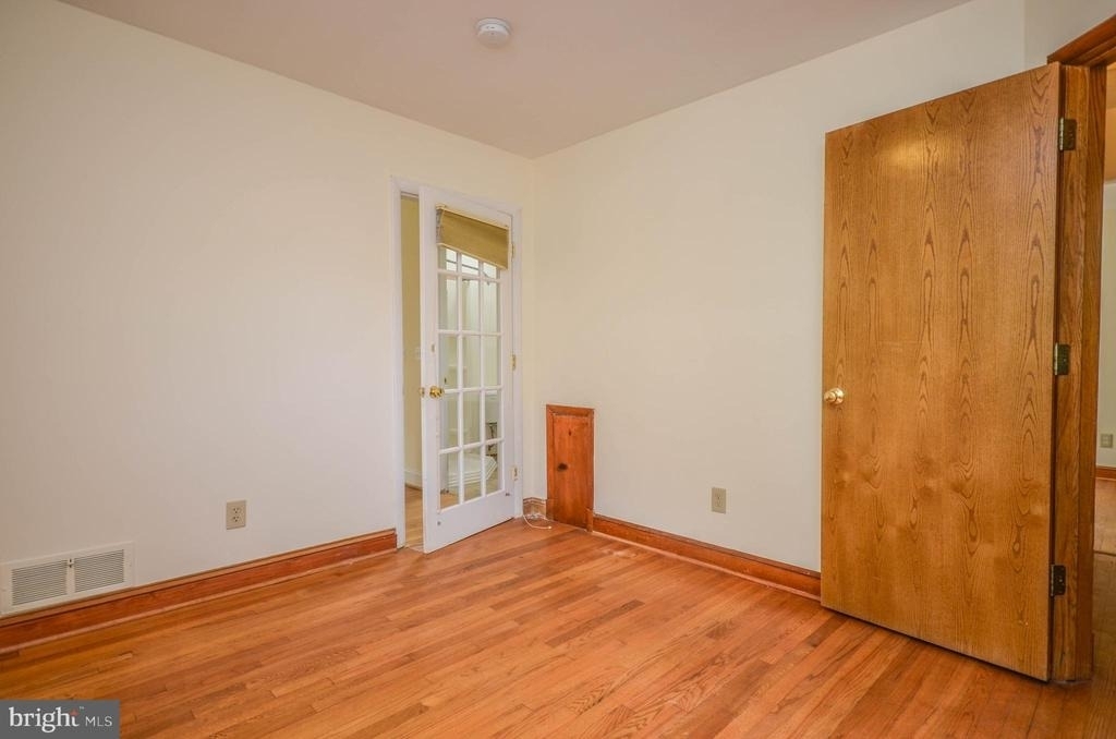 2034 Glen Ross Road - Photo 16