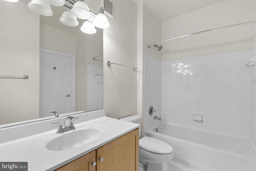 11800 Old Georgetown - Photo 33