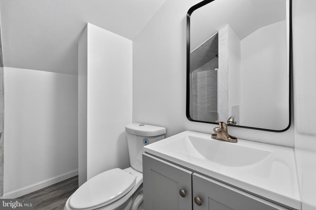 303 Nimitz Avenue - Photo 22
