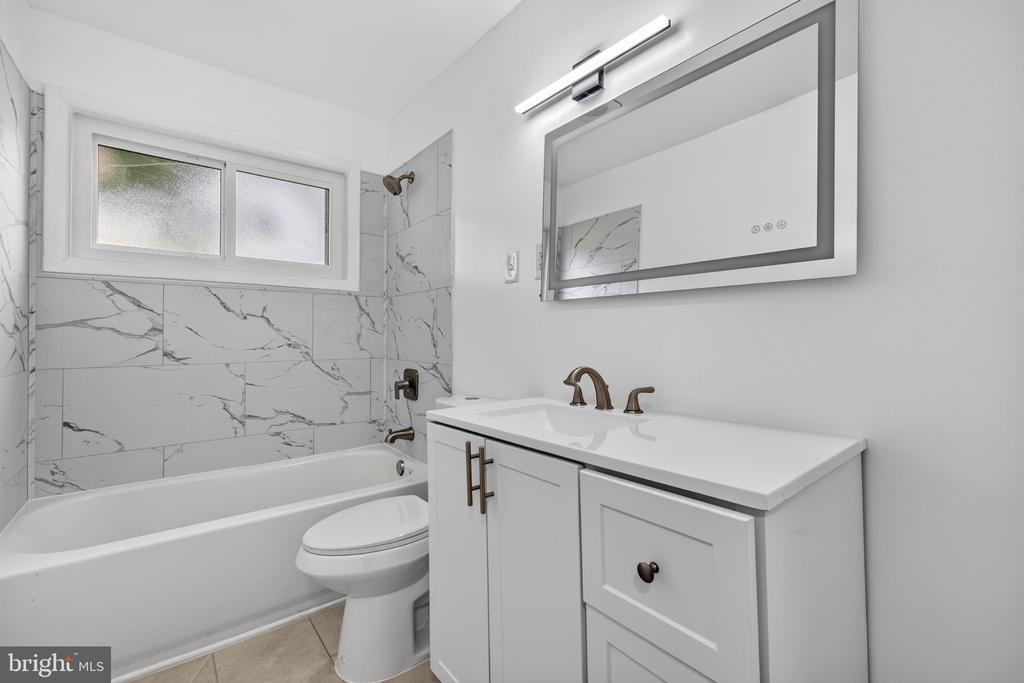 303 Nimitz Avenue - Photo 8