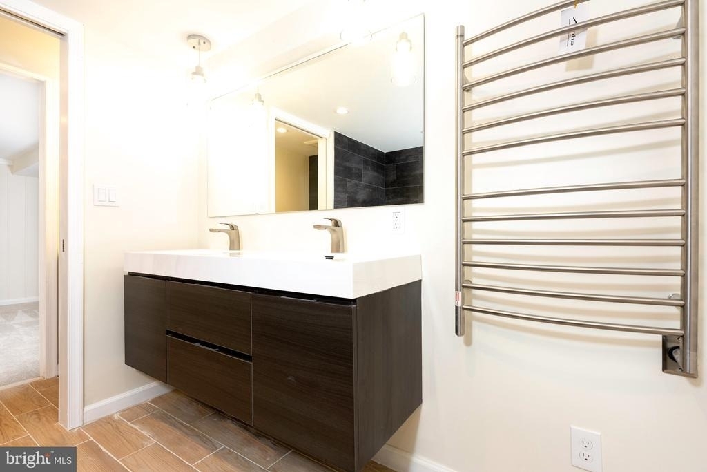 1418 Thornden Road - Photo 9