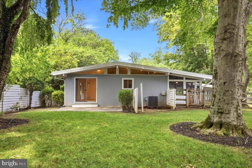 6614 Melody Lane - Photo 13