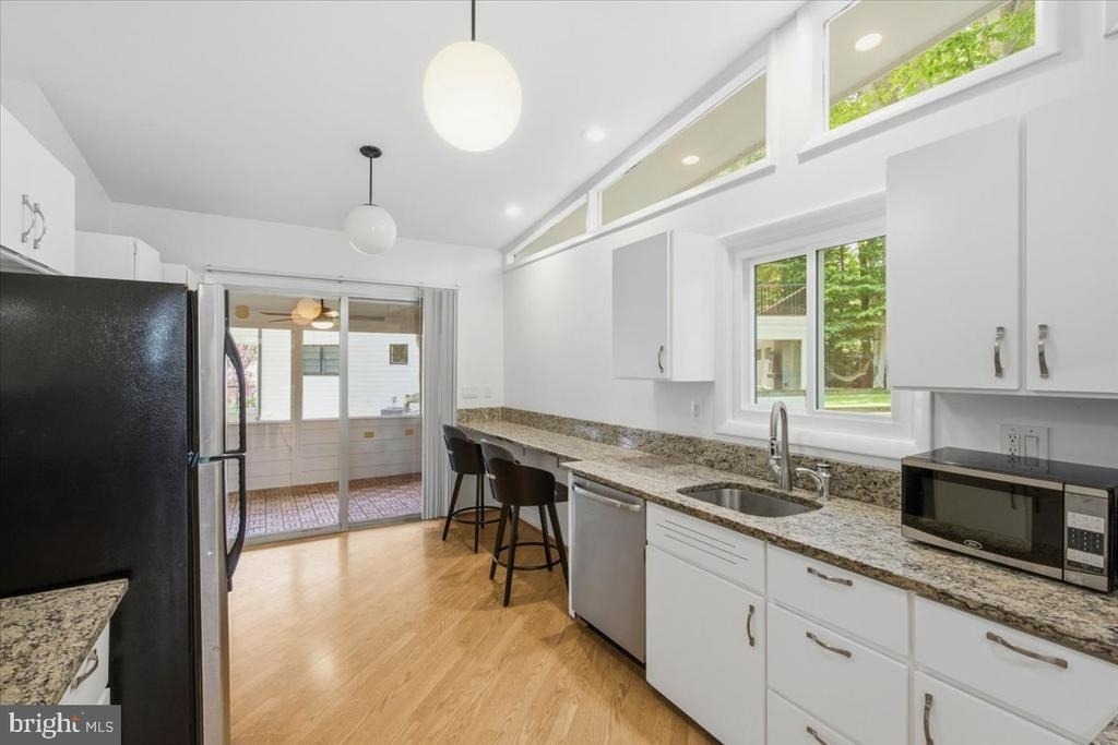 6614 Melody Lane - Photo 7