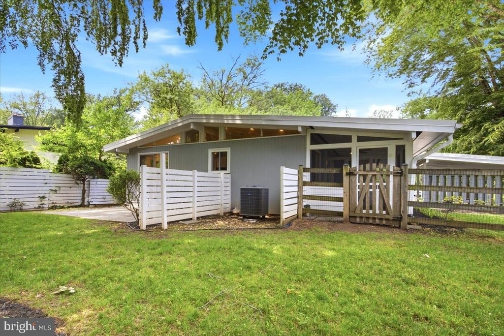 6614 Melody Lane - Photo 12