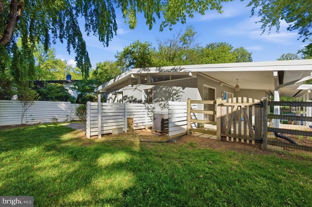 6614 Melody Lane - Photo 47