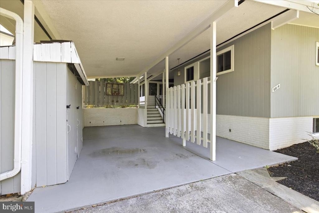 6614 Melody Lane - Photo 33