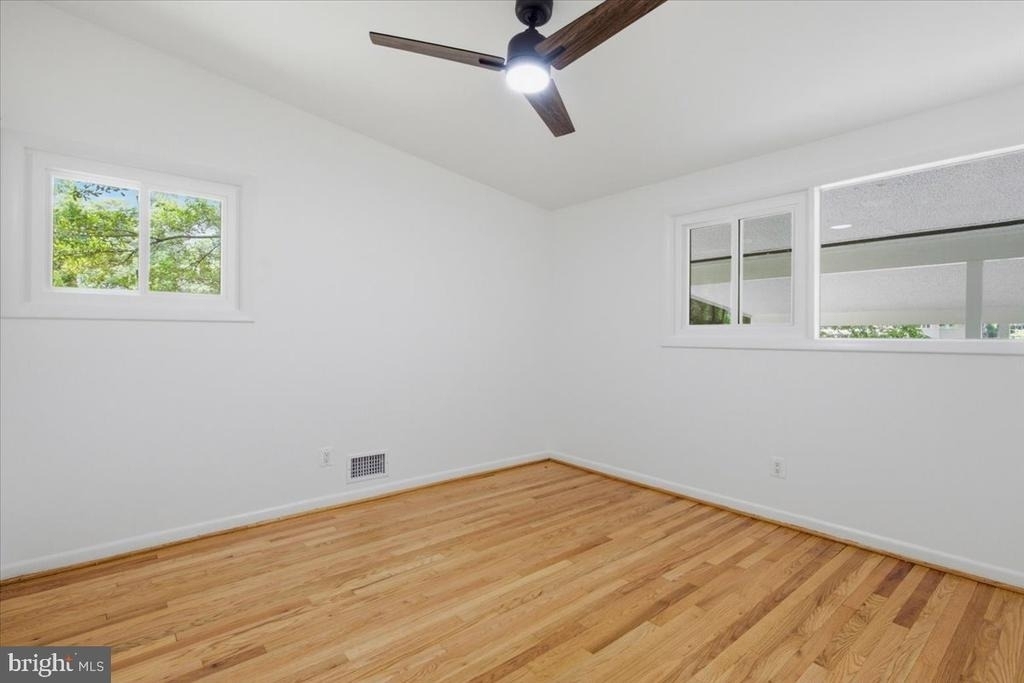 6614 Melody Lane - Photo 27