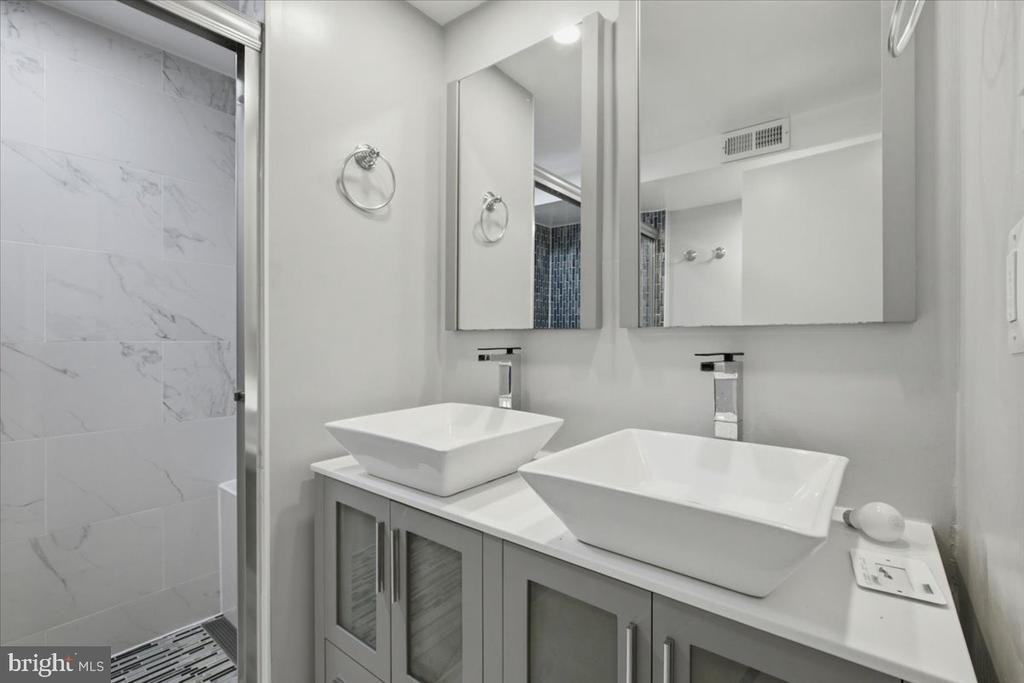6614 Melody Lane - Photo 40