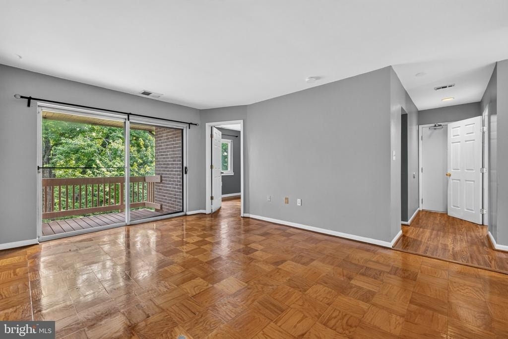 5039 Green Mountain Circle - Photo 18