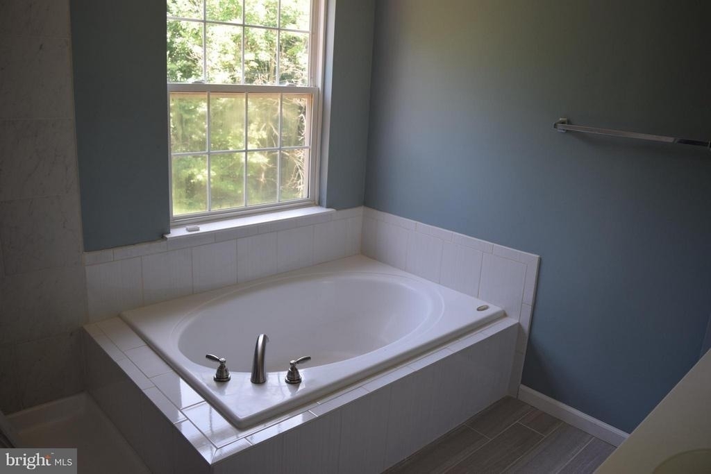 9333 Maxwell Court - Photo 6