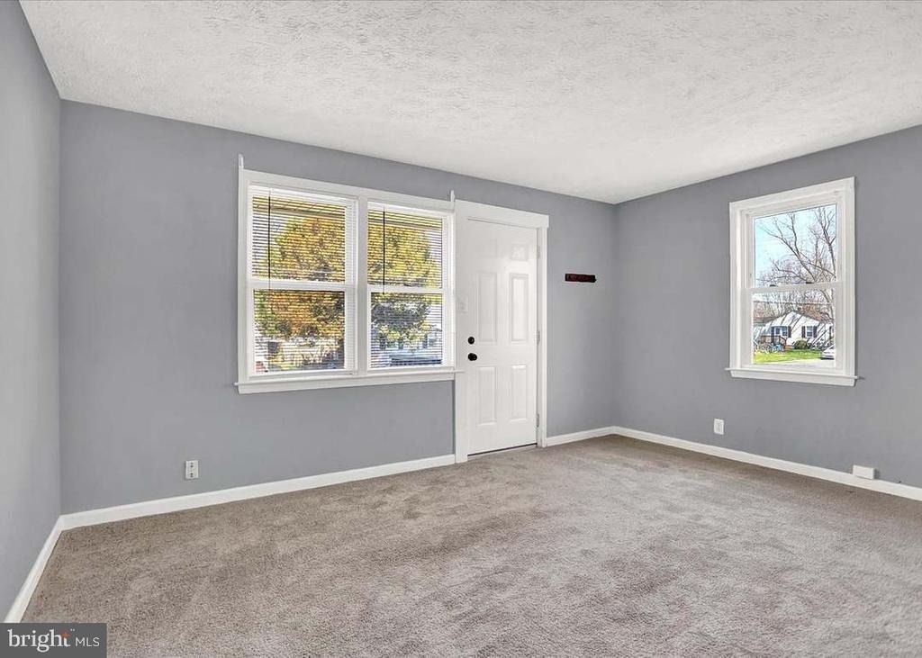70 Swan Street - Photo 3