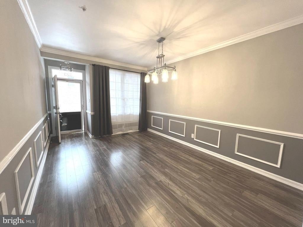 523 Dallam Court - Photo 2
