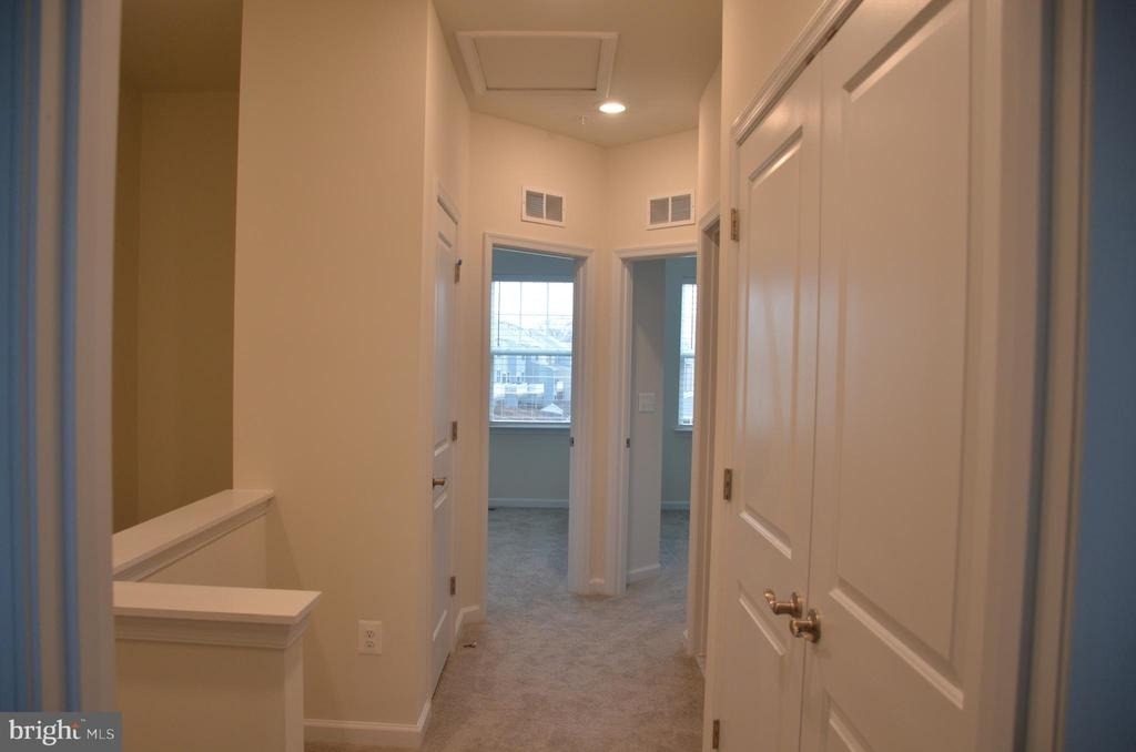 5609 Tallyn Hunt Place - Photo 8