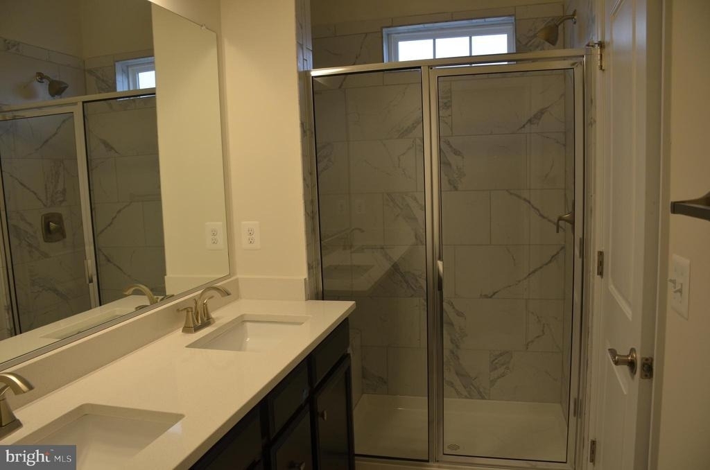 5609 Tallyn Hunt Place - Photo 13