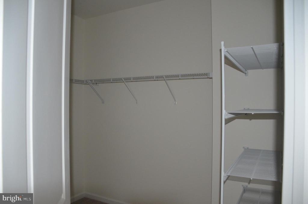 5609 Tallyn Hunt Place - Photo 12