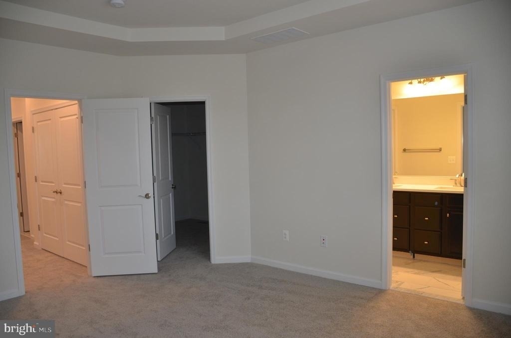 5609 Tallyn Hunt Place - Photo 11