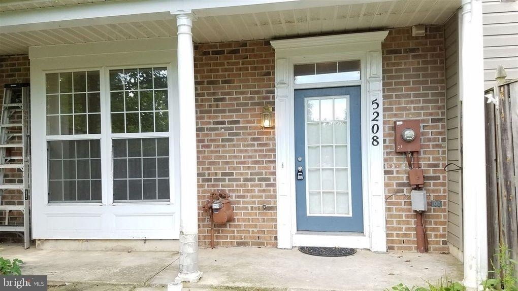 5208 Duke Court - Photo 1